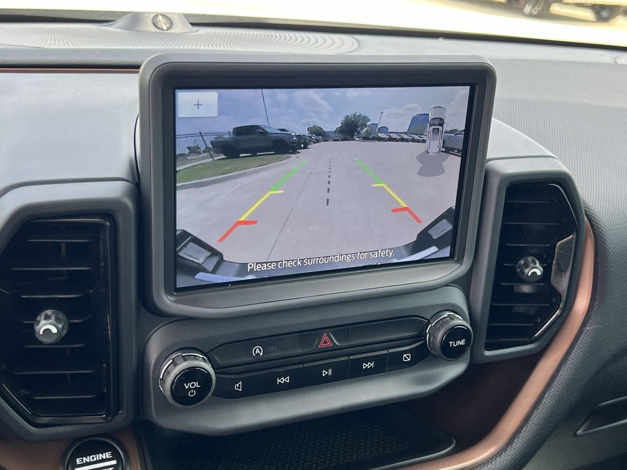 Used 2023 Ford Bronco Sport Outer Banks w/ Tech Package image 16