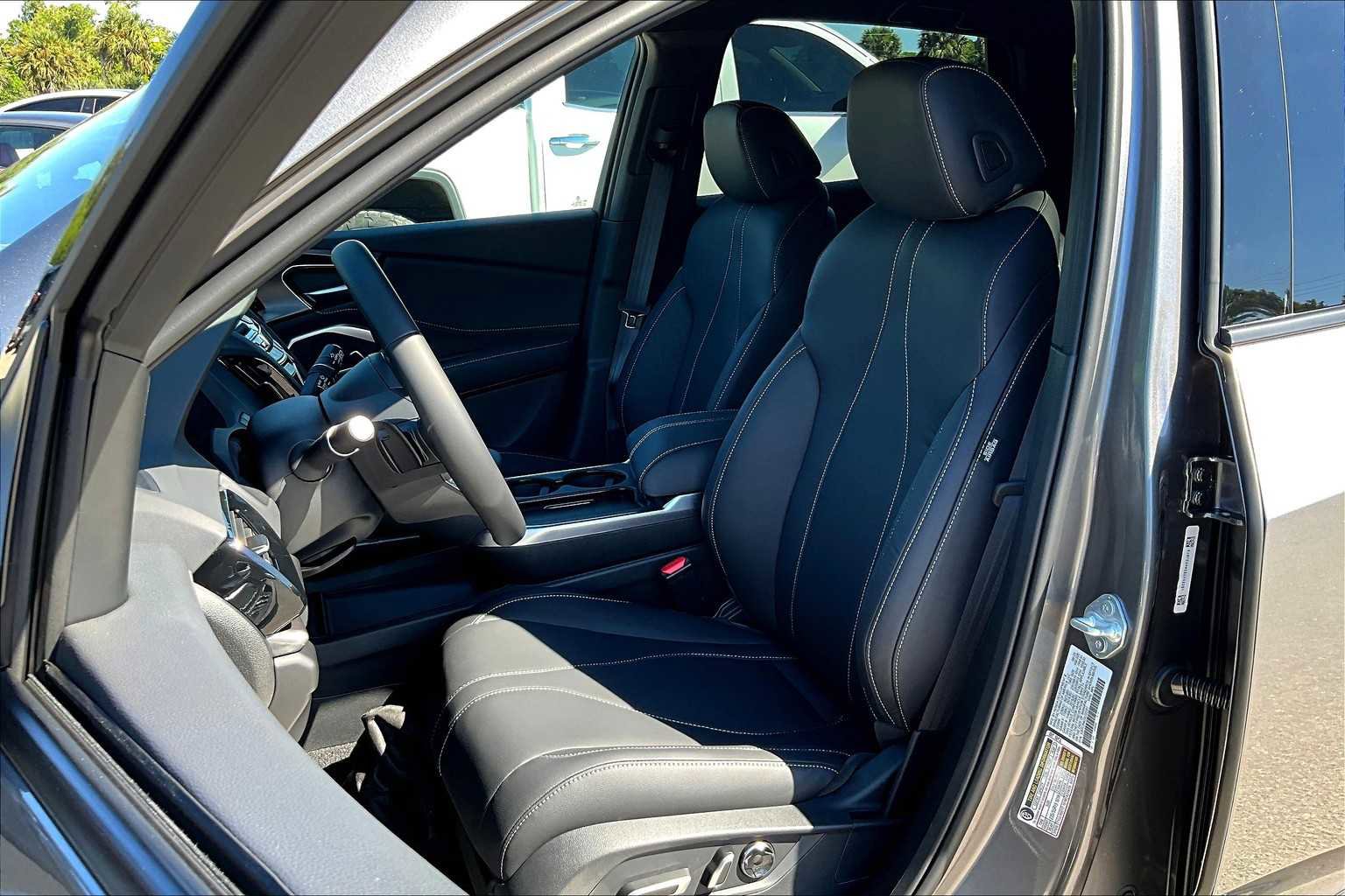 Certified 2025 Acura RDX image 9