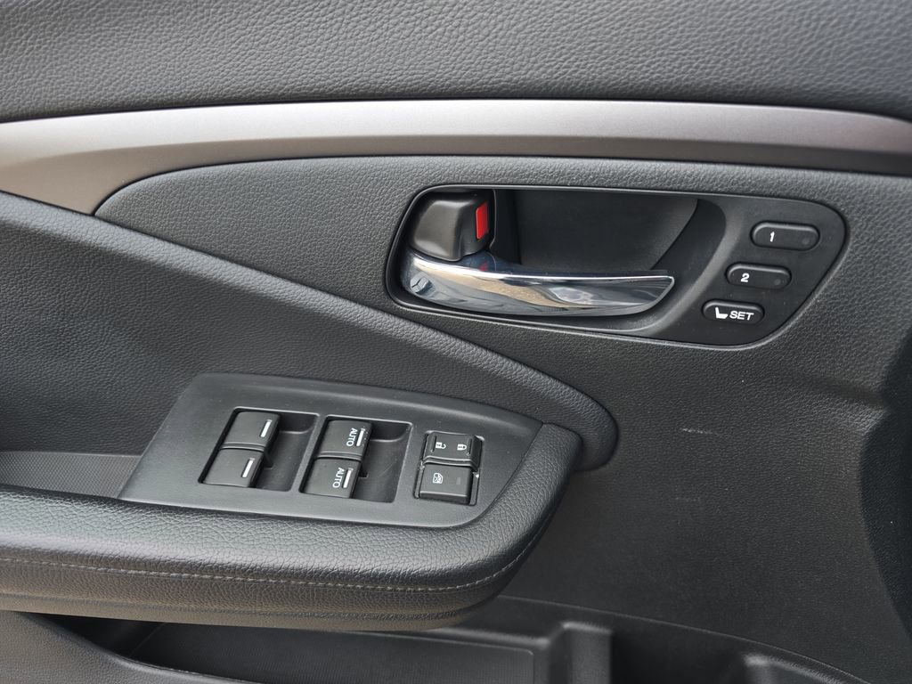 Used 2021 Honda Pilot Special Edition image 30