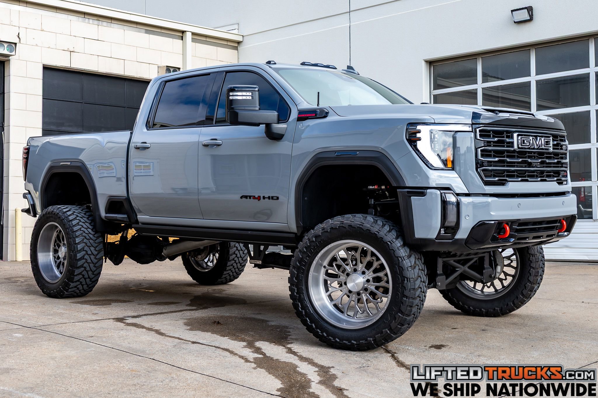 Used 2024 GMC Sierra 2500 AT4 w/ AT4 Premium Plus Package image 1
