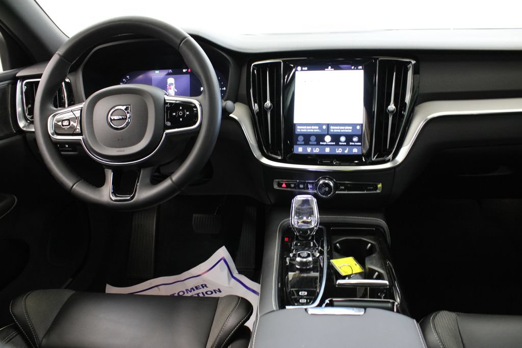 Certified 2024 Volvo S60 T8 Plus w/ Climate Package AWD/4WD image 9