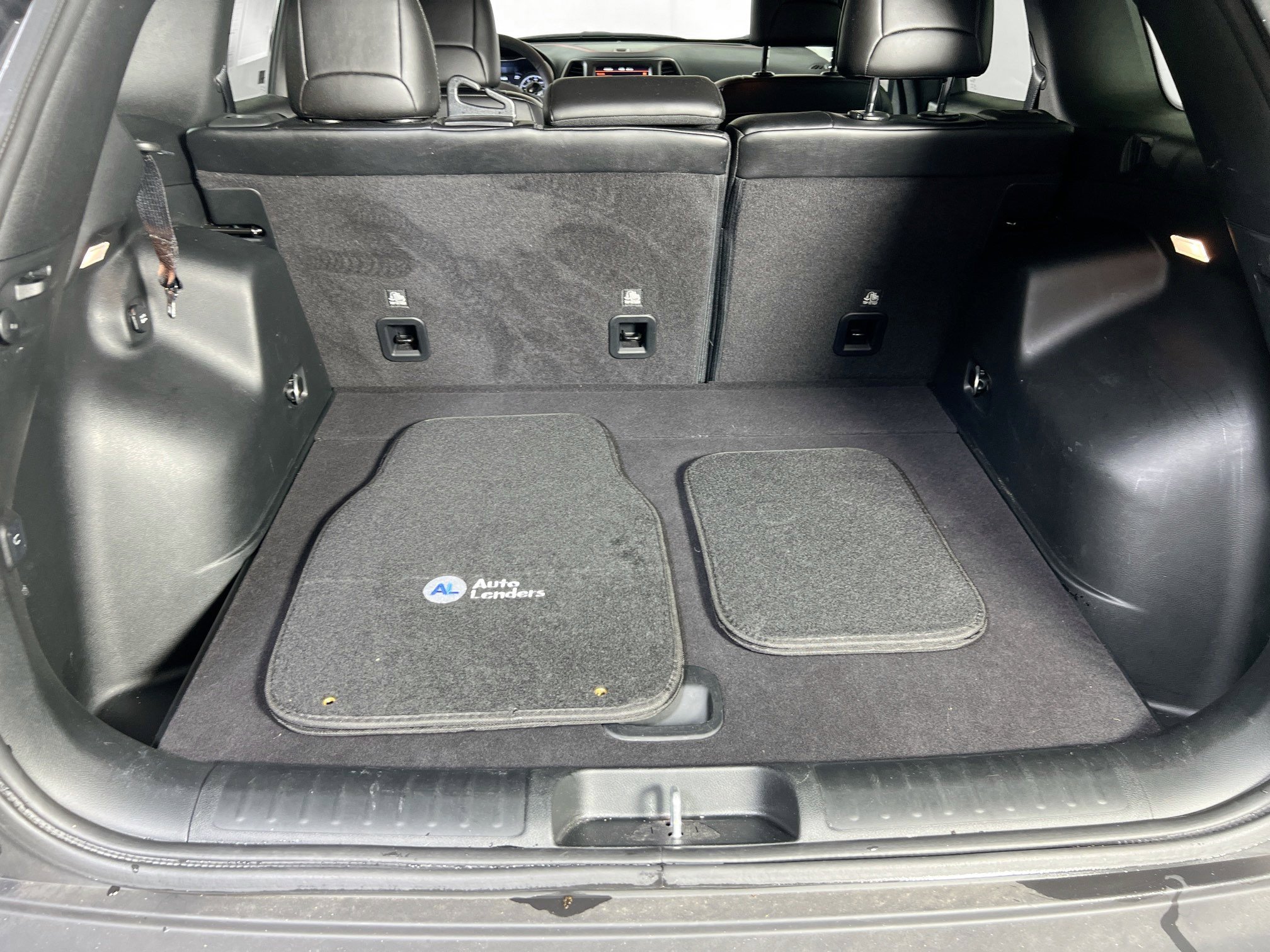 Used 2022 Jeep Cherokee Trailhawk w/ Premium Leather Package image 24