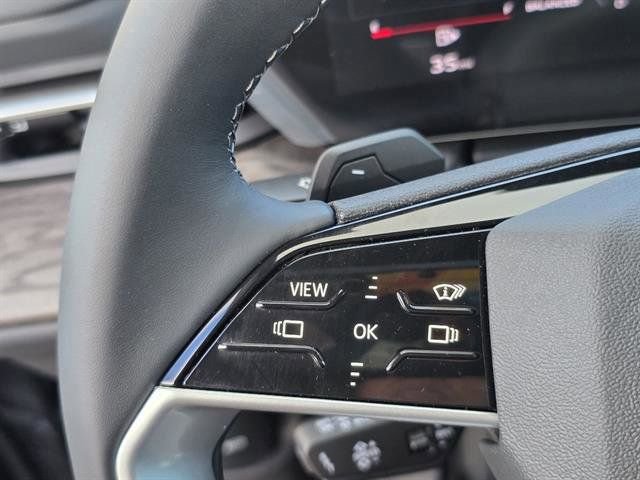 Used 2025 Audi Q5 Premium Plus w/ Premium Plus image 23