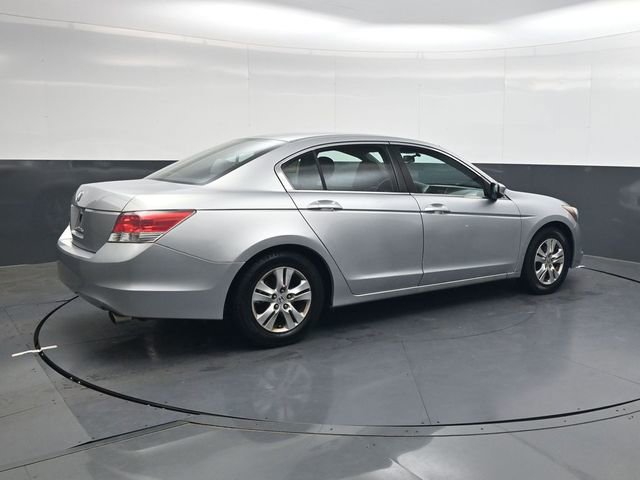 Used 2010 Honda Accord LX-P image 4