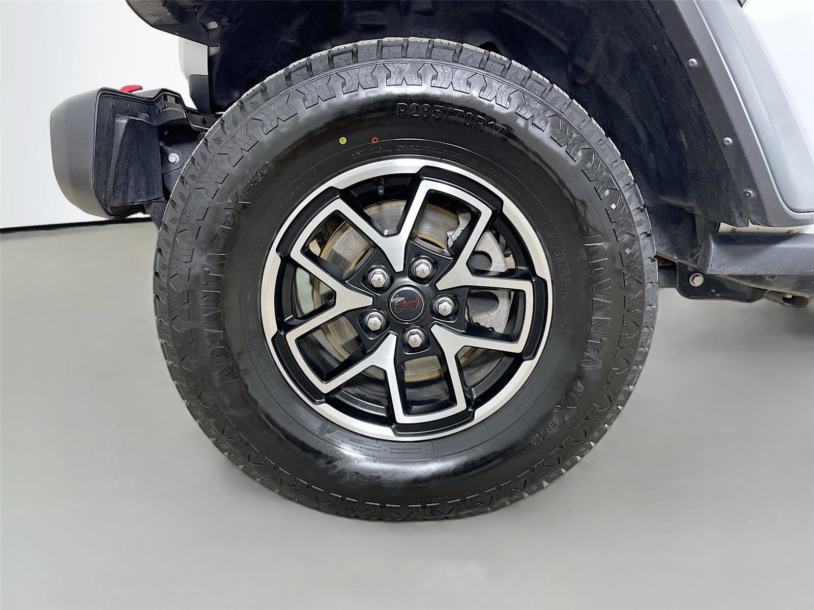 Used 2024 Jeep Wrangler Unlimited Rubicon image 30