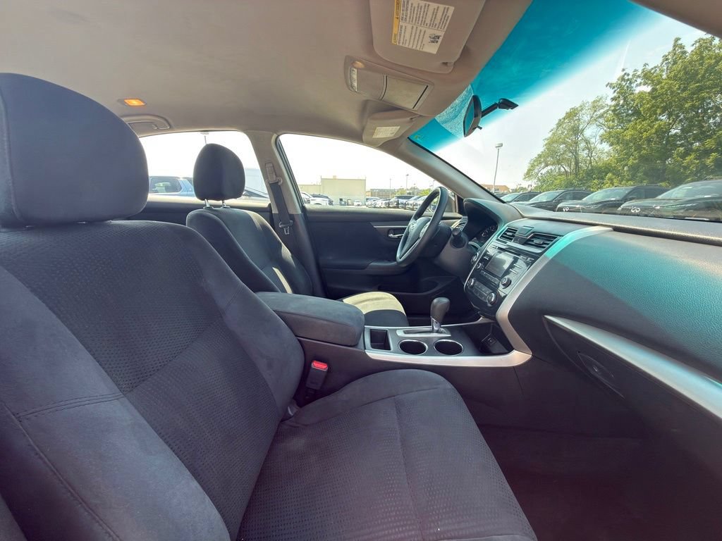 Used 2015 Nissan Altima 2.5 S w/ Power Driver Seat Package FWD image 11