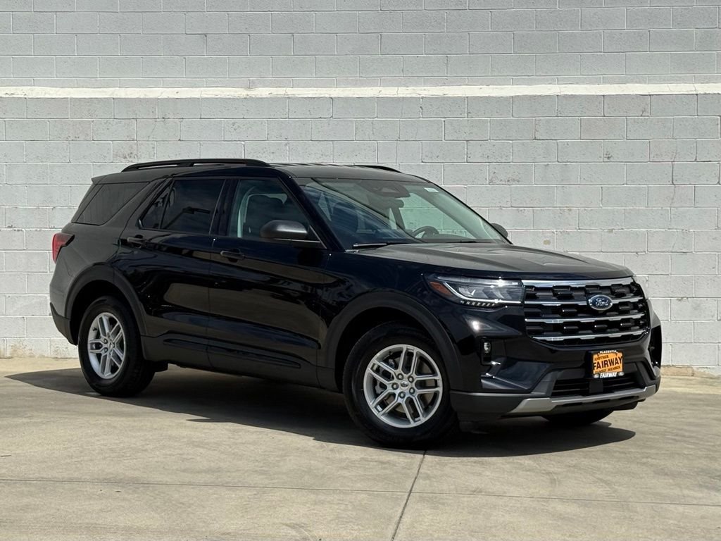 New 2026 Ford Explorer Active w/ Active Comfort Package