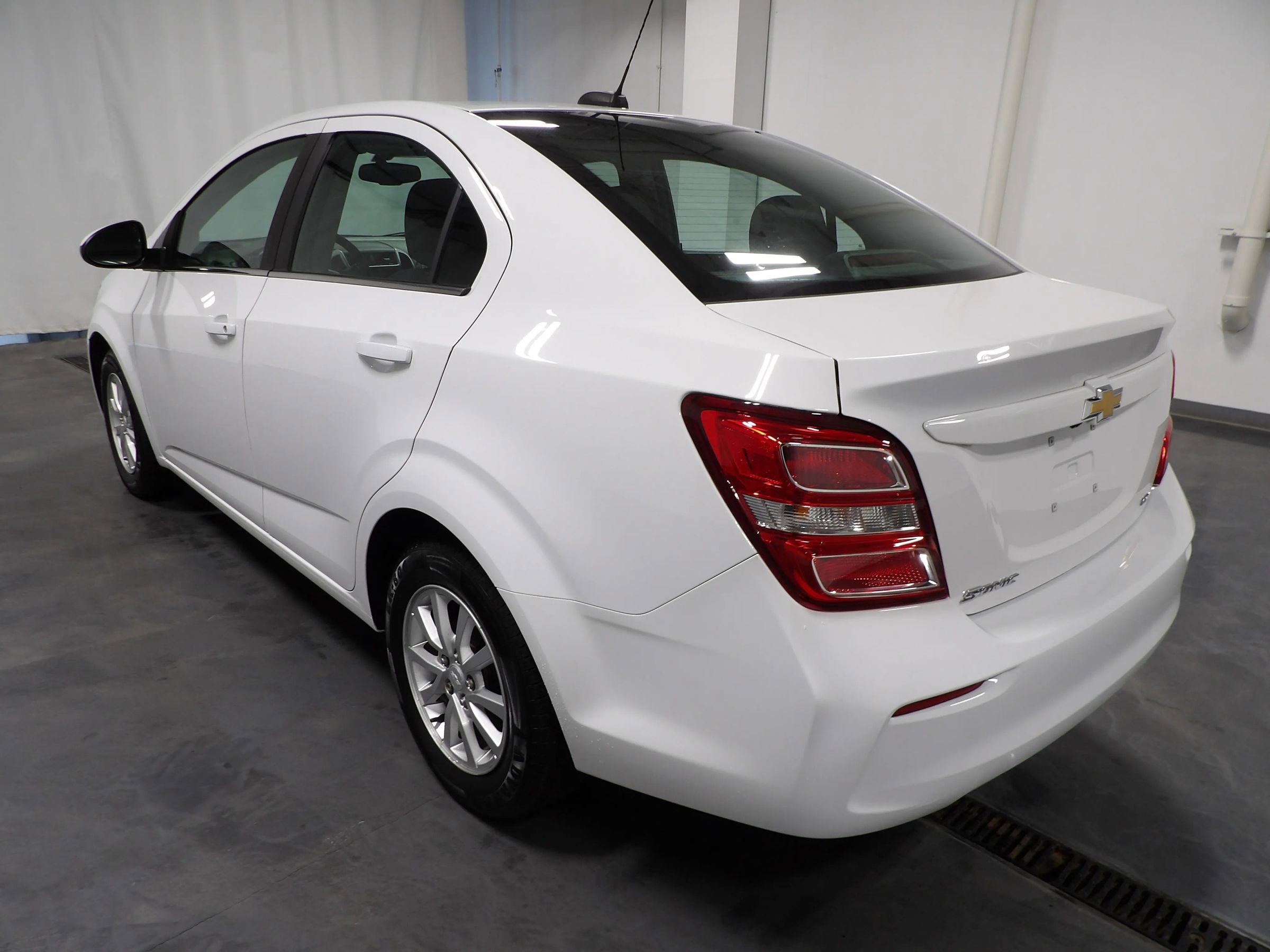 Used 2019 Chevrolet Sonic LT image 7