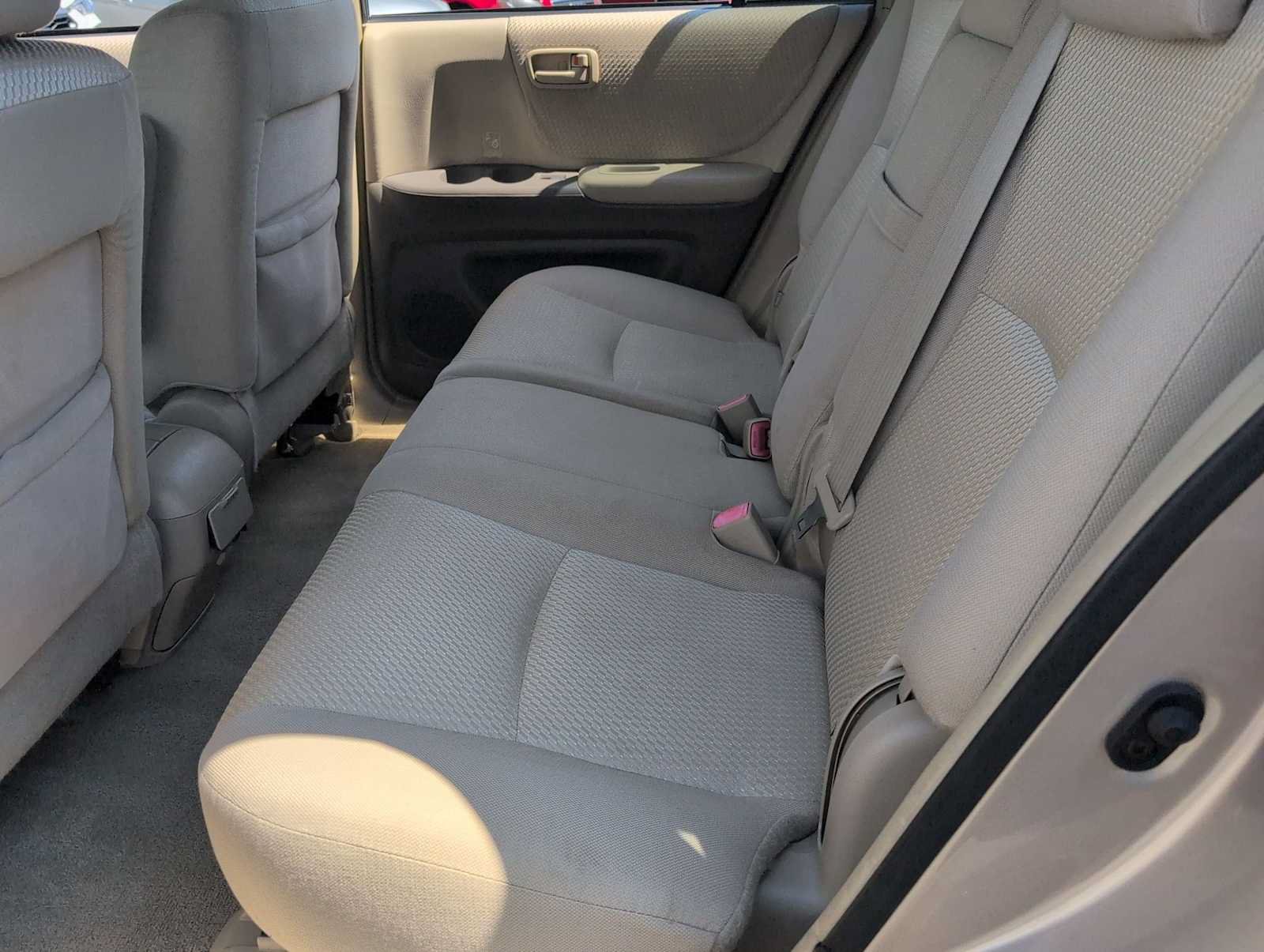 Used 2004 Toyota Highlander 2WD V6 image 19
