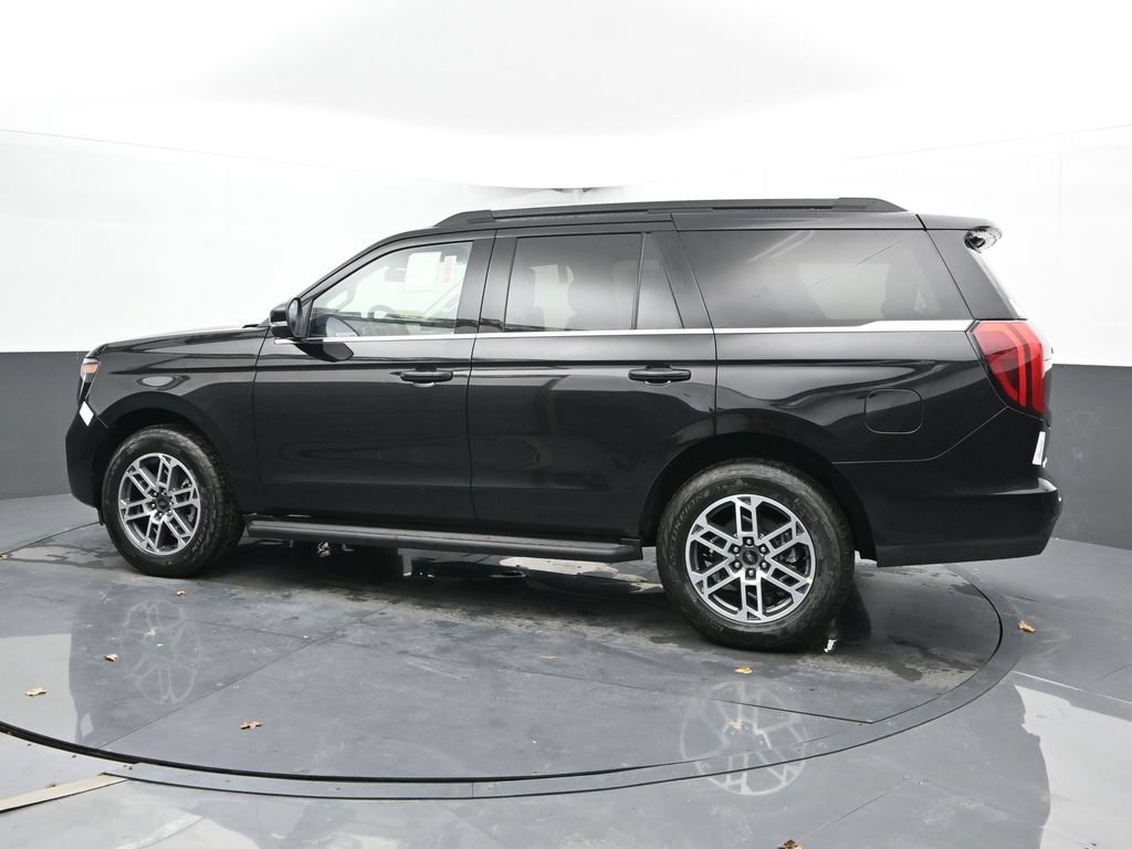 New 2026 Ford Expedition Active AWD/4WD image 9