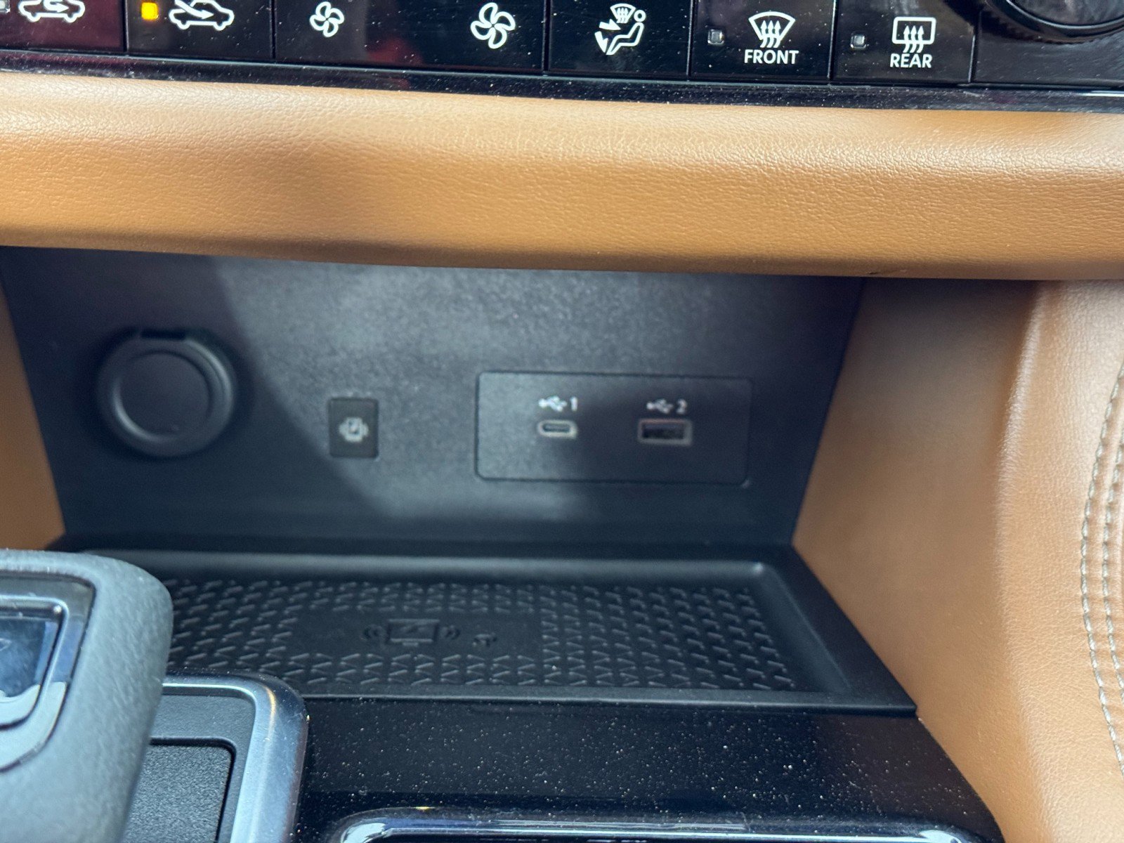 Used 2023 Nissan Pathfinder Platinum image 29