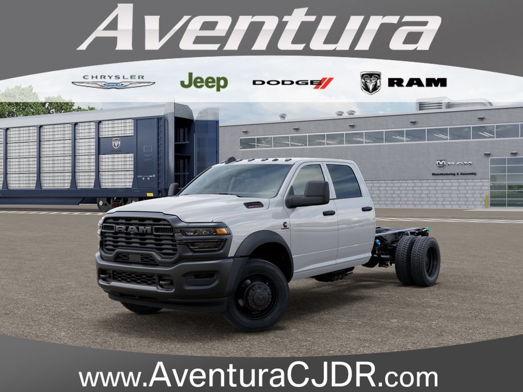 New 2025 RAM 5500 Tradesman w/ Max Tow Package AWD/4WD 360° Tour
