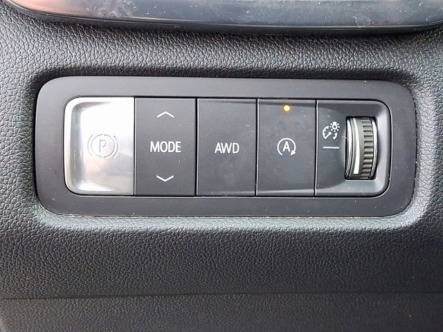 Certified 2024 GMC Acadia AT4 w/ Luxury Package image 28