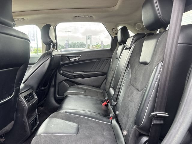Used 2016 Ford Edge Sport w/ Technology Package AWD/4WD image 9