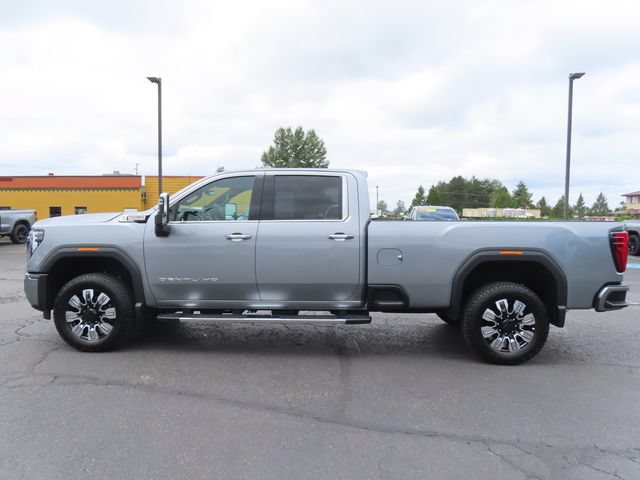 Certified 2026 GMC Sierra 3500 Denali w/ Denali Reserve Package AWD/4WD image 4