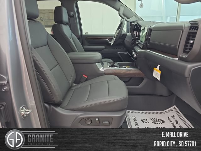 New 2026 GMC Sierra 3500 SLT w/ SLT Premium Package AWD/4WD image 39