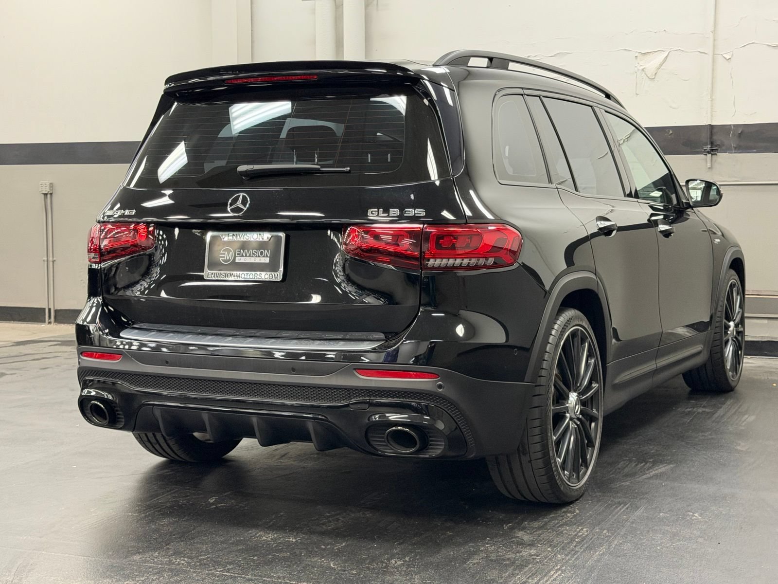 Certified 2022 Mercedes-Benz GLB 35 AMG 4MATIC image 12