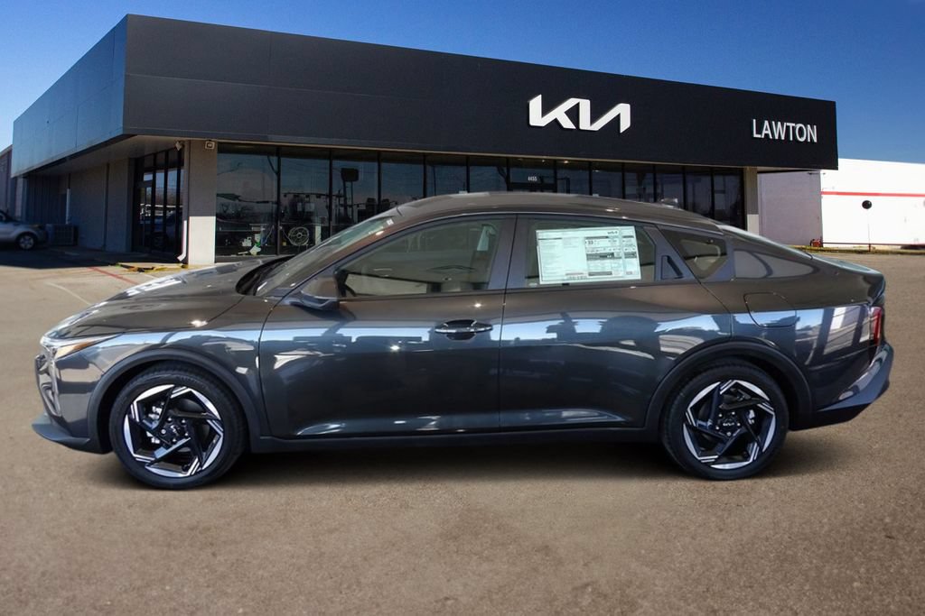Used 2025 Kia K4 EX FWD image 1