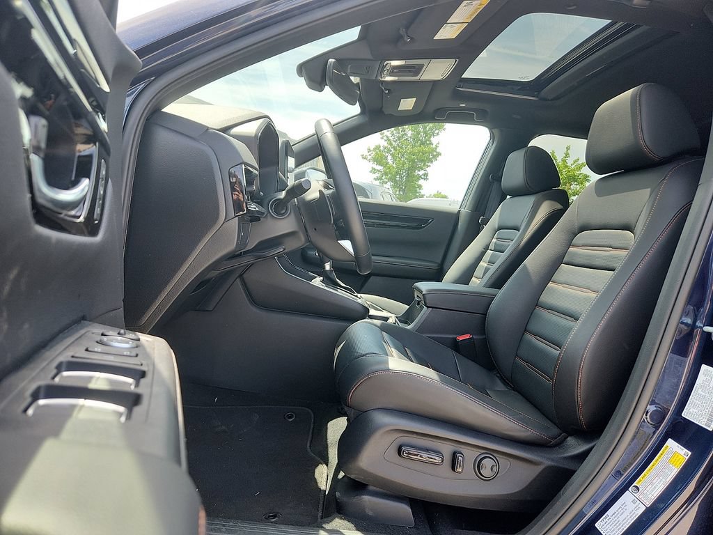 Used 2026 Honda CR-V Sport Touring image 8