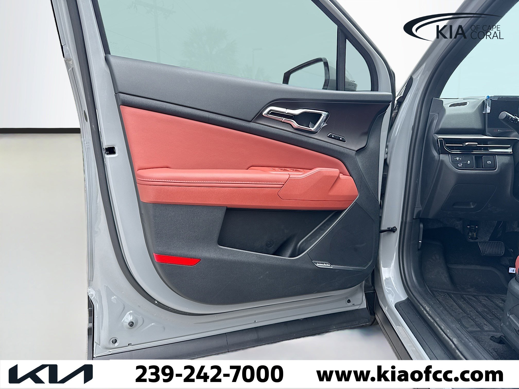 New 2026 Kia Sportage SX image 21