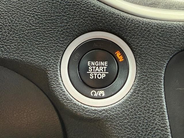 Used 2017 Dodge Charger R/T image 17