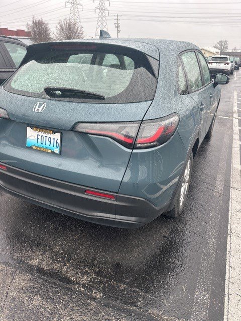 Used 2023 Honda HR-V LX image 4