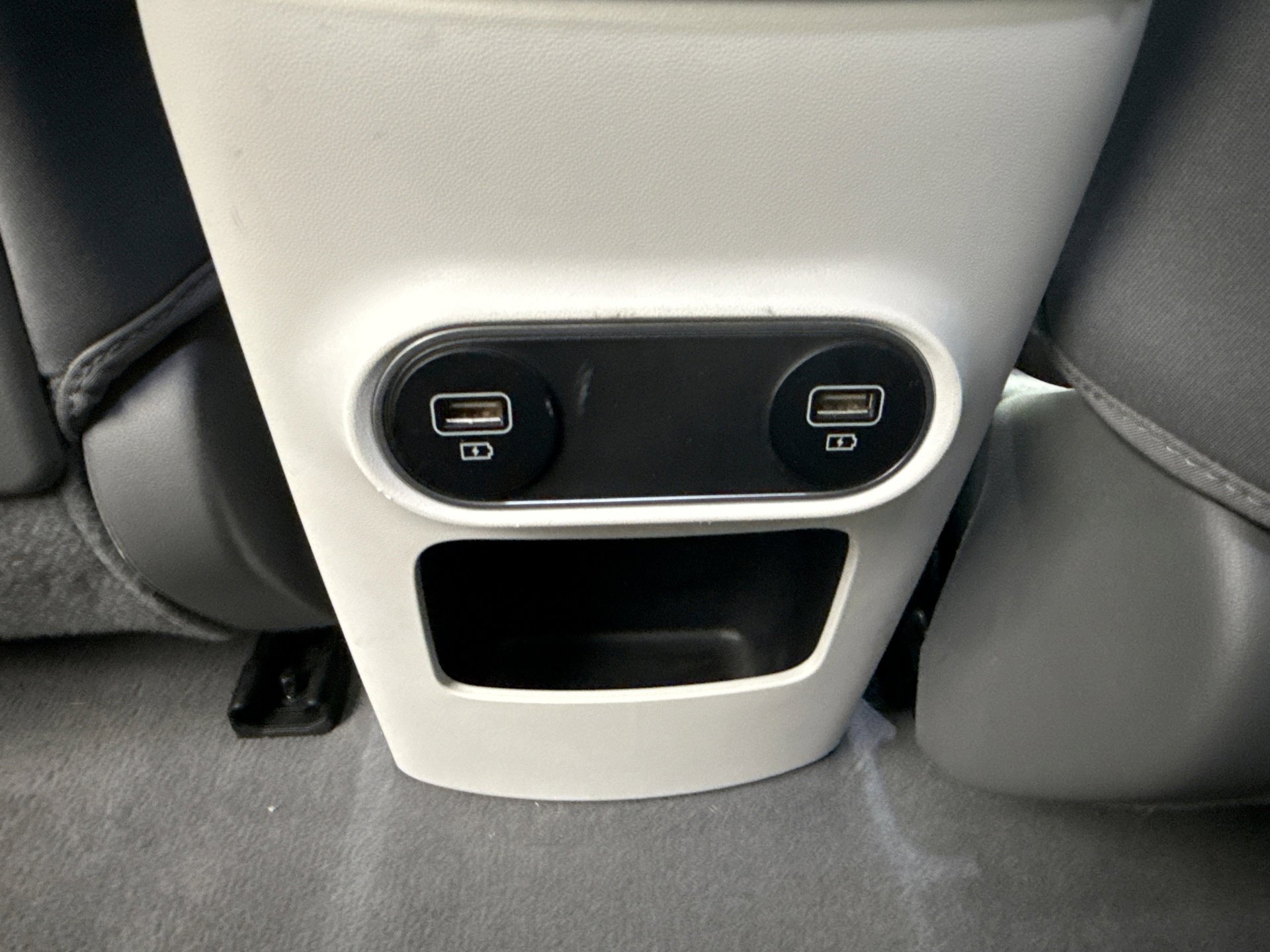 Used 2022 Hyundai Ioniq 5 SE image 19