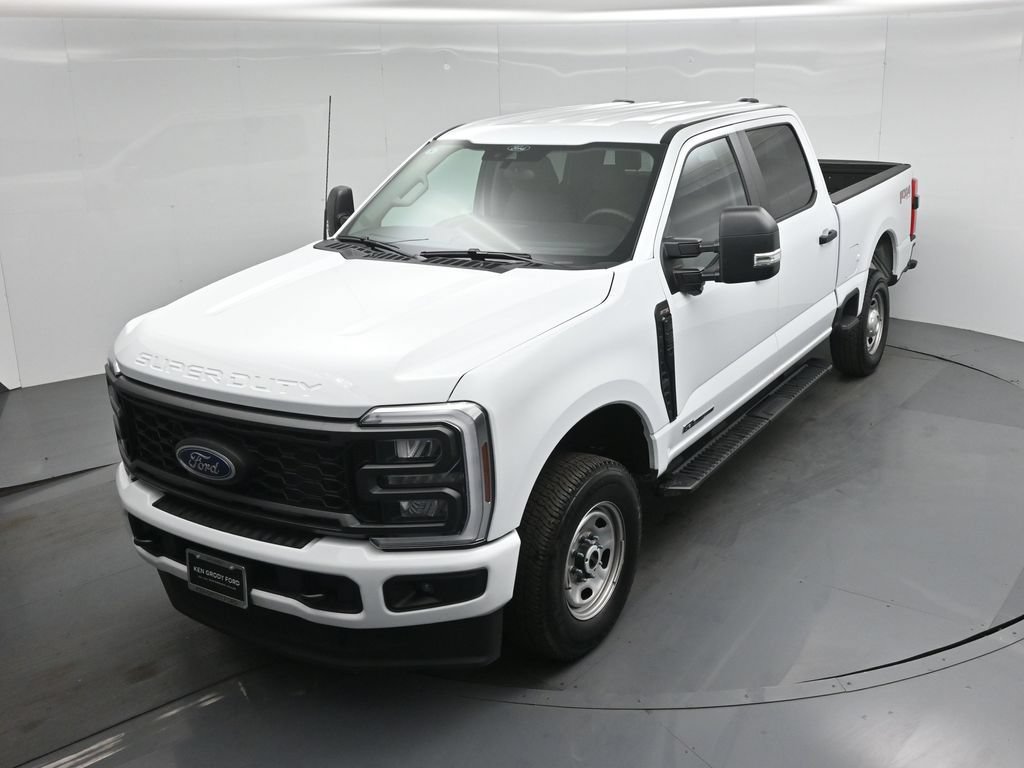Used 2025 Ford F250 XL w/ STX Appearance Package AWD/4WD image 32