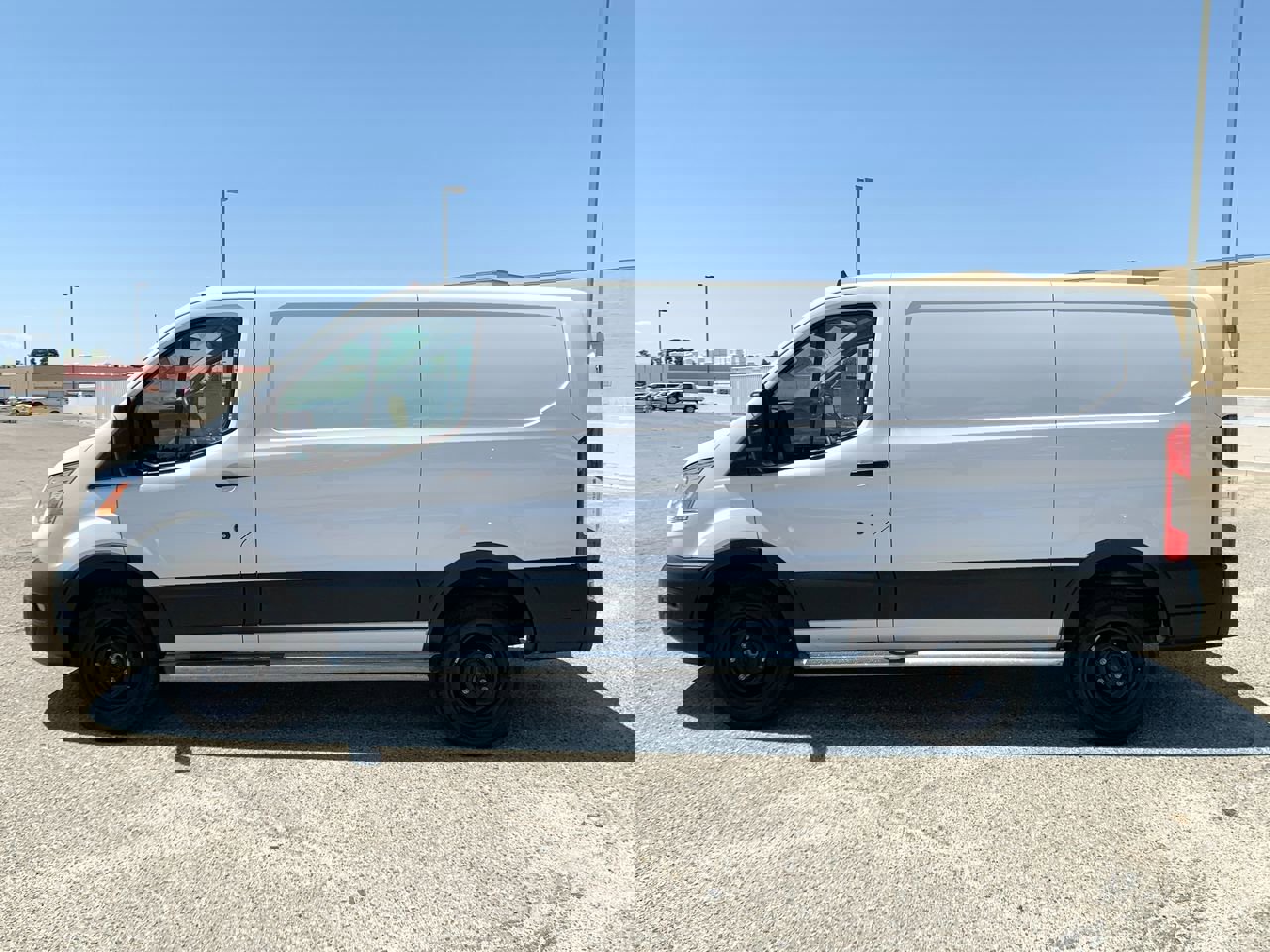 Used 2022 Ford Transit 250 Low Roof w/ Exterior Upgrade Package image 4