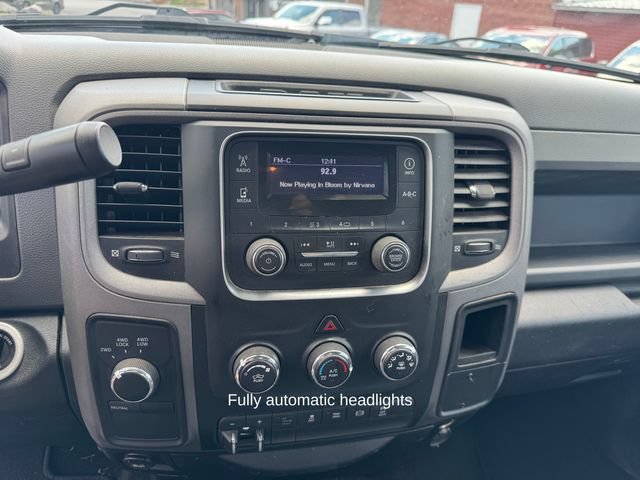 Used 2017 RAM 3500 Tradesman w/ Chrome Appearance Group AWD/4WD image 22