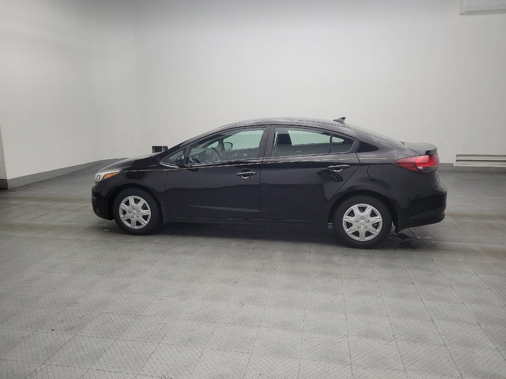 Used 2017 Kia Forte LX image 3