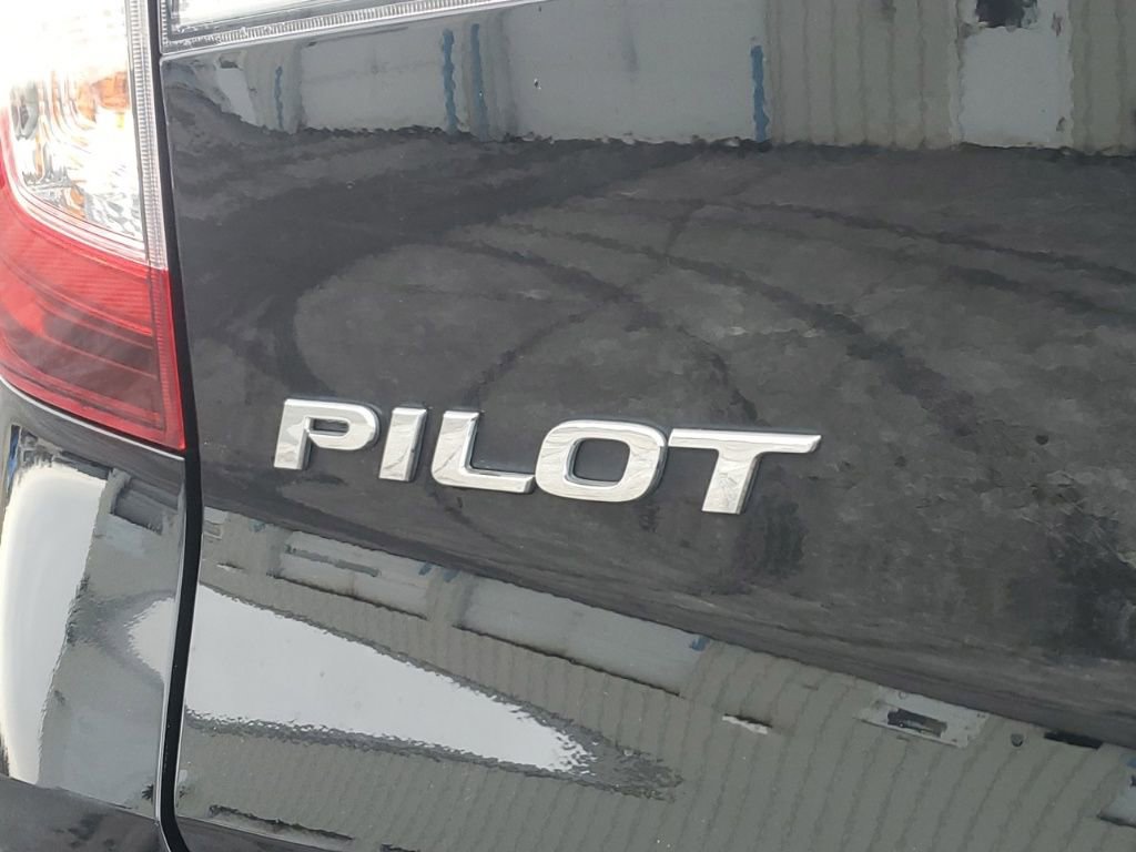 Used 2020 Honda Pilot Black Edition image 11