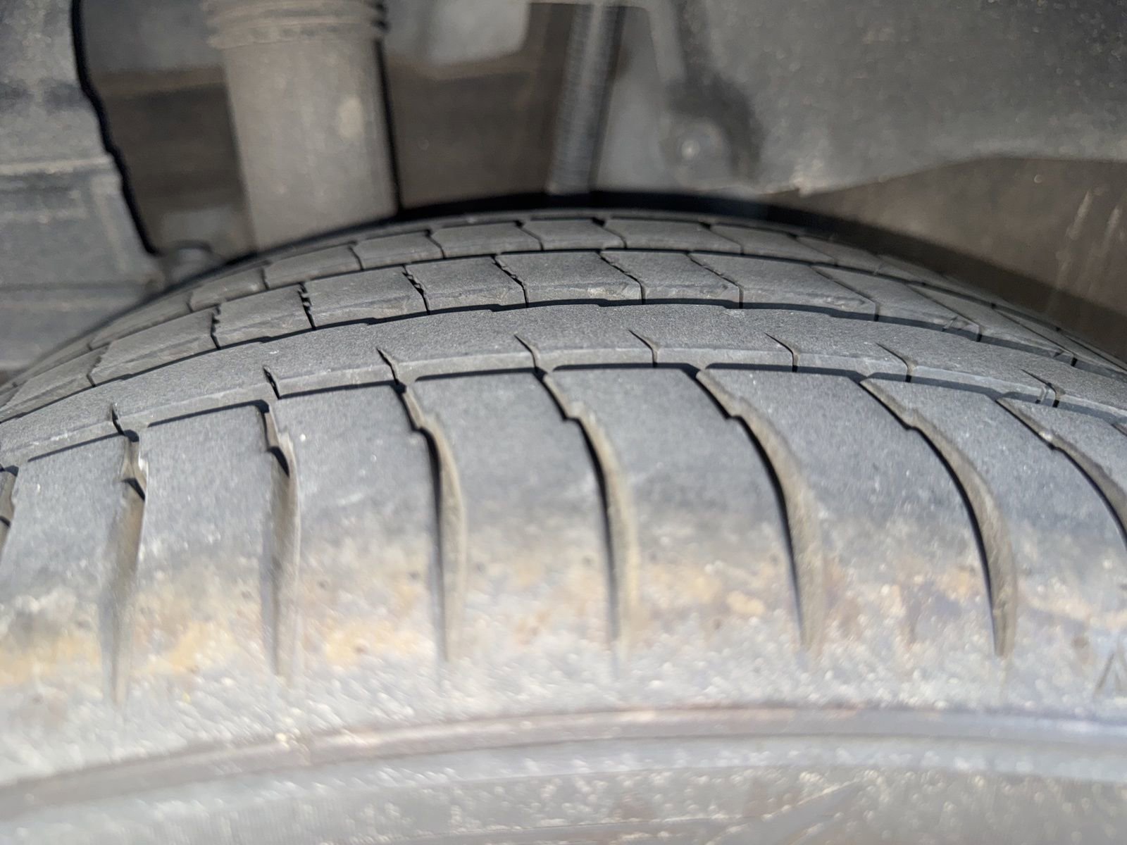 Used 2018 Toyota C-HR XLE image 11