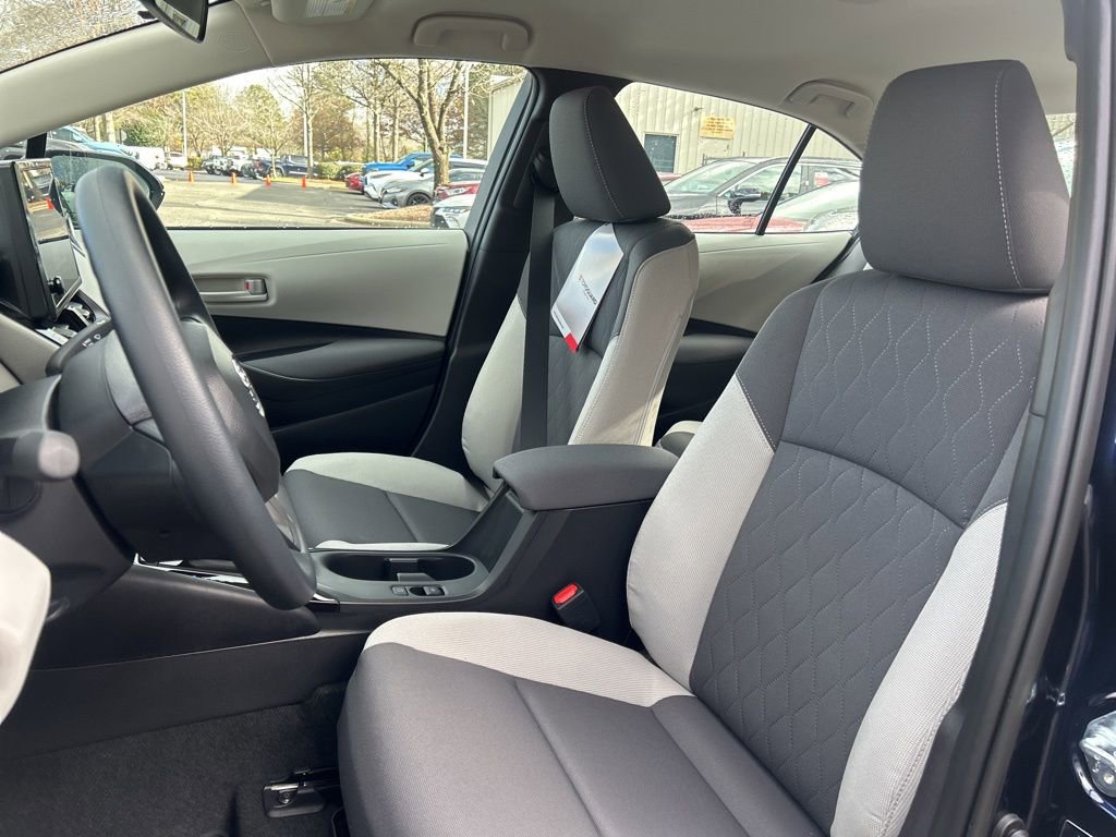 New 2026 Toyota Corolla LE image 3
