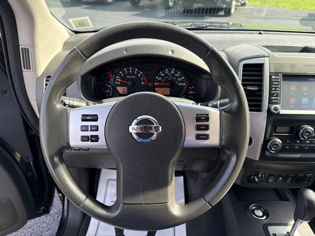 Used 2021 Nissan Frontier SV AWD/4WD image 15