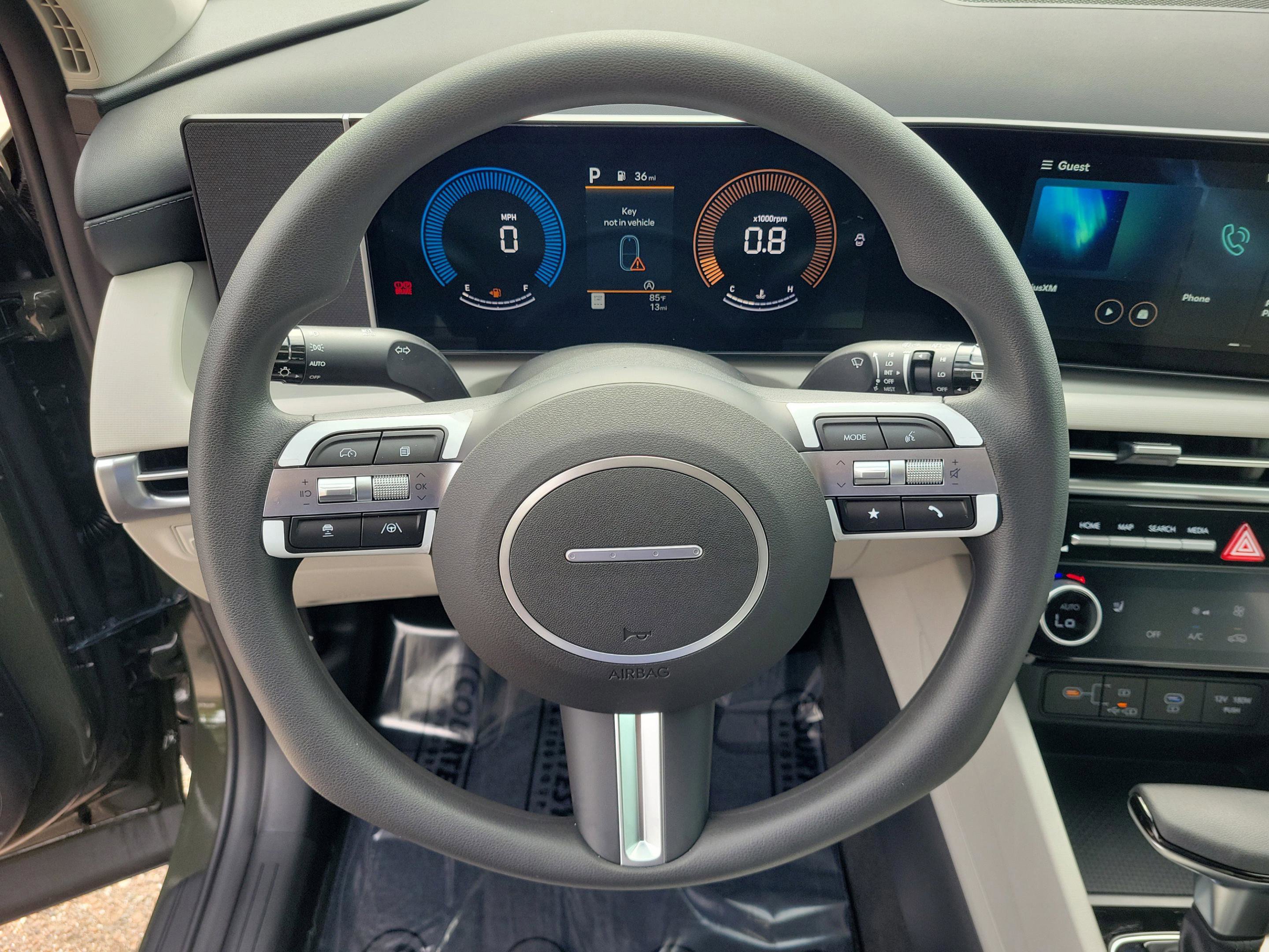 New 2026 Hyundai Tucson SEL image 13