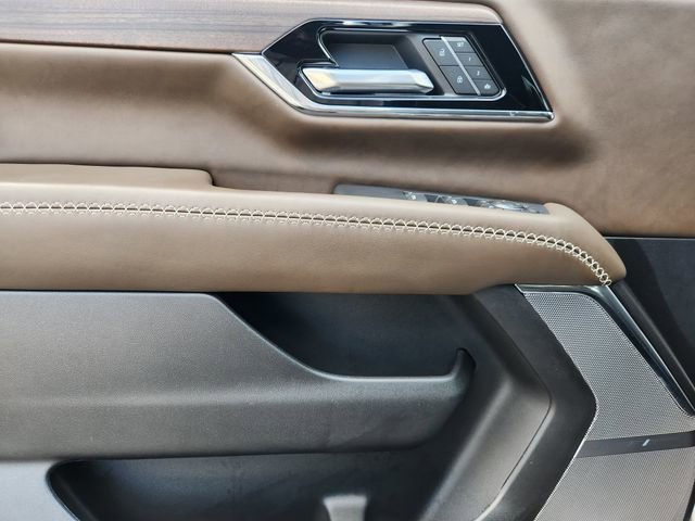 Used 2025 GMC Yukon Denali Ultimate image 20