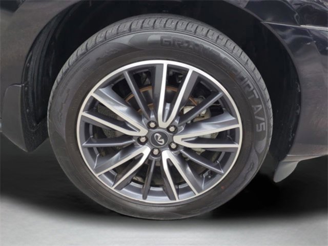 Used 2020 INFINITI QX60 Luxe w/ Essential Package image 14