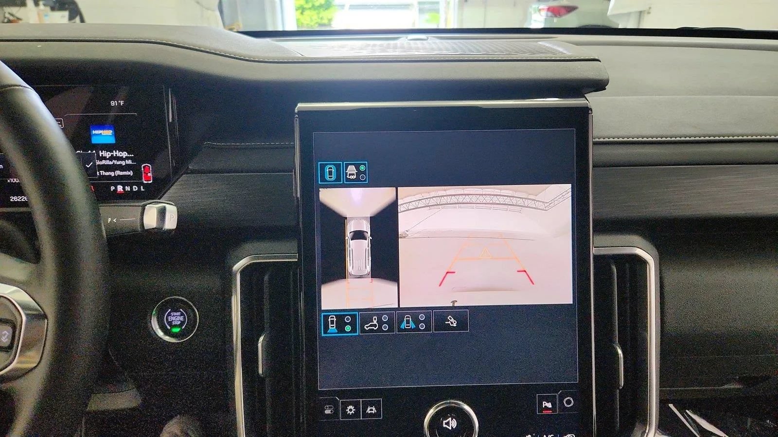 Used 2026 GMC Acadia Elevation FWD image 16
