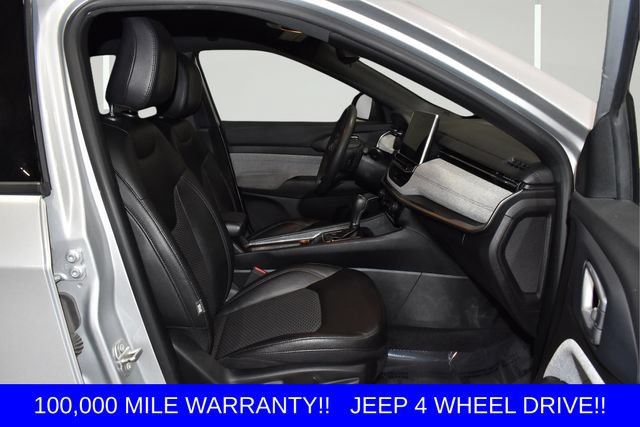 Used 2024 Jeep Compass Latitude AWD/4WD image 14