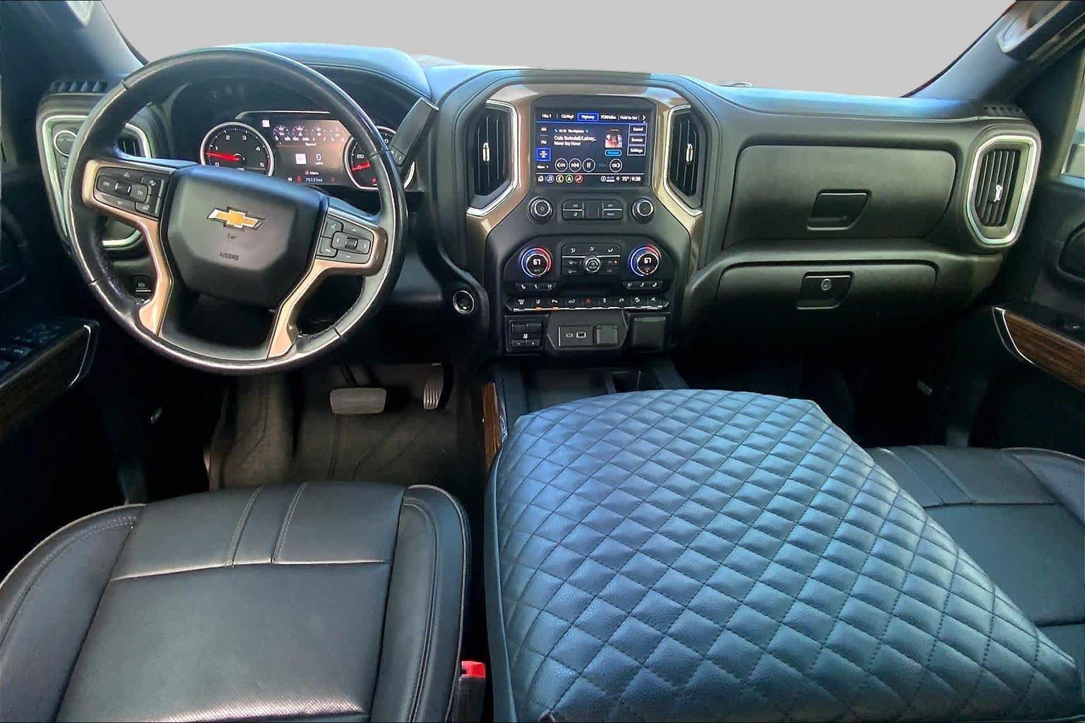 Used 2022 Chevrolet Silverado 2500 High Country w/ Z71 Off-Road Package AWD/4WD image 15
