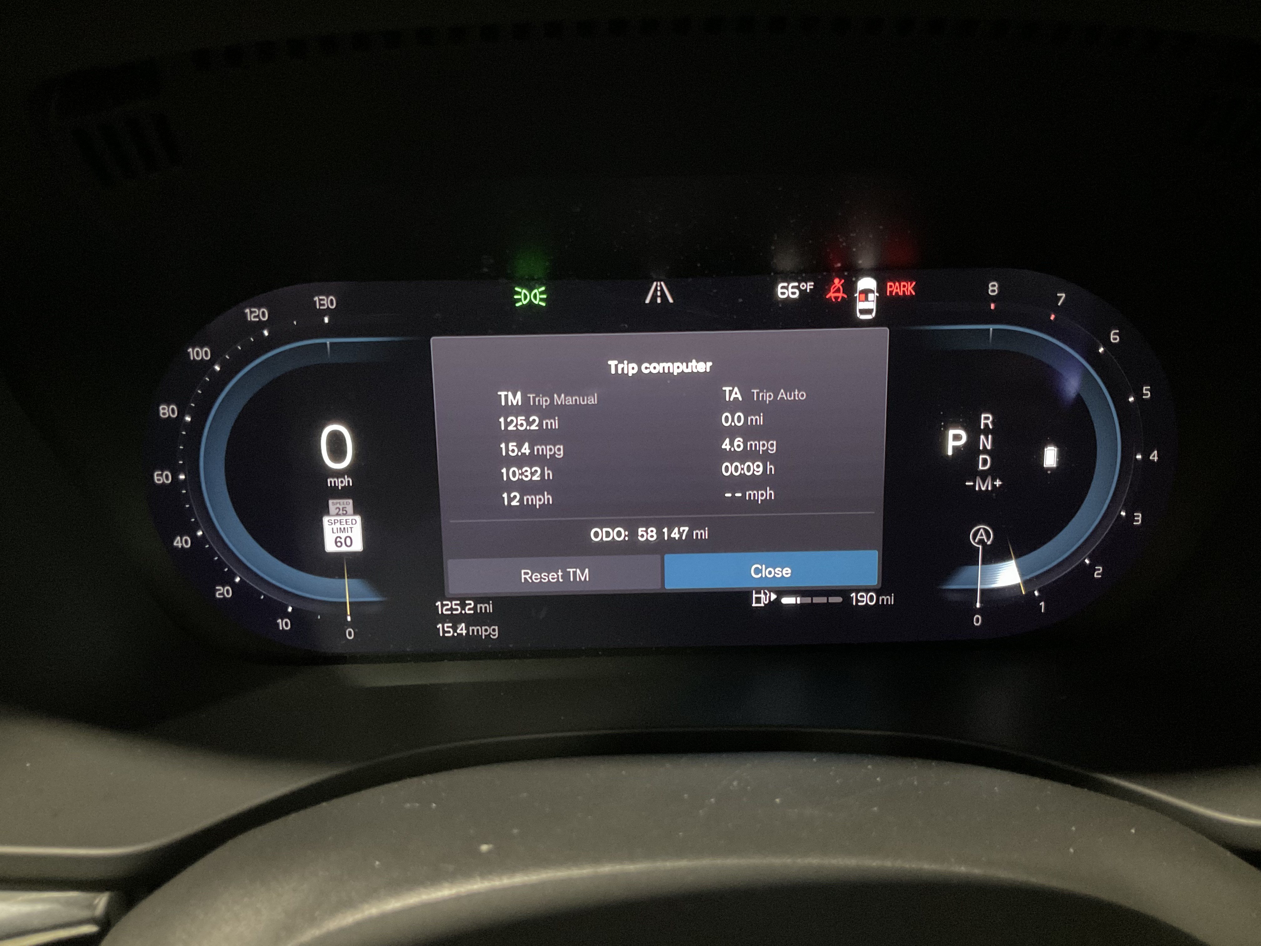 Used 2023 Volvo XC60 B5 Plus AWD/4WD image 12