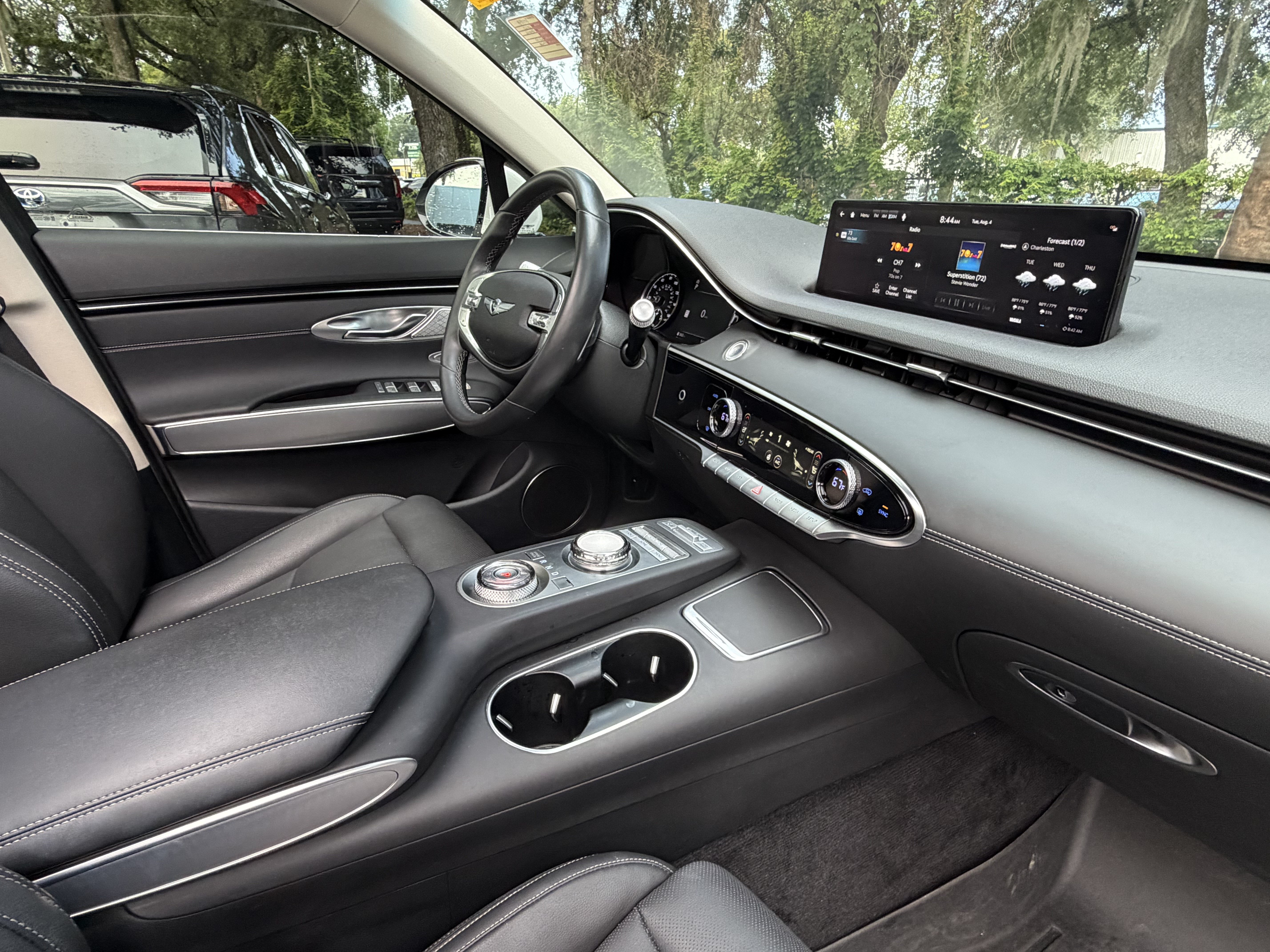 Used 2023 Genesis GV70 2.5T w/ Select Package AWD/4WD image 47