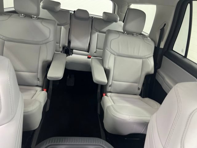 New 2027 Ford Expedition Max Platinum AWD/4WD image 31