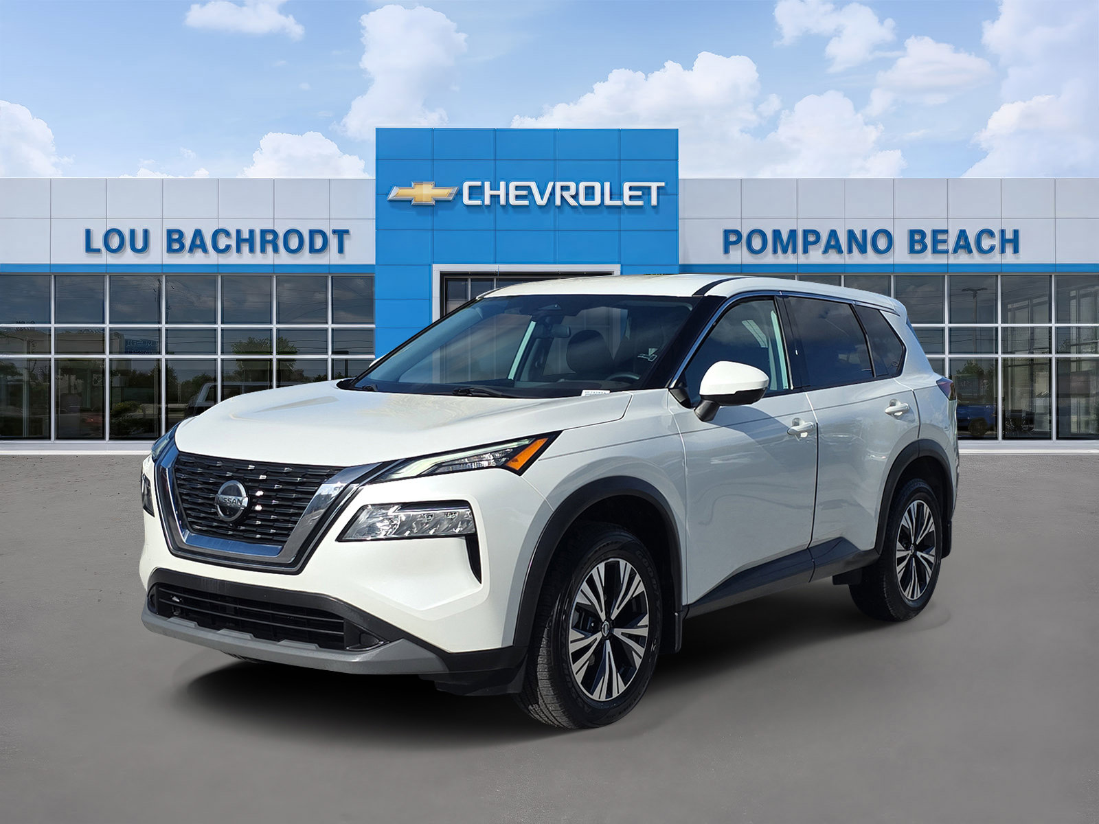 Used 2021 Nissan Rogue SV image 3