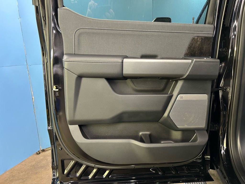 New 2026 Ford F350 Lariat w/ Tremor Off-Road Package image 39