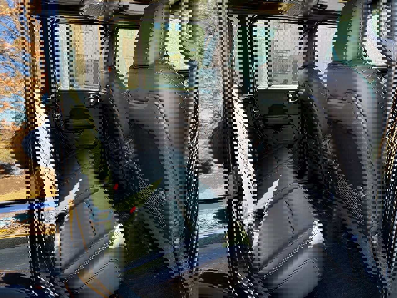 Used 2024 Jeep Wrangler Unlimited Rubicon 392 image 12