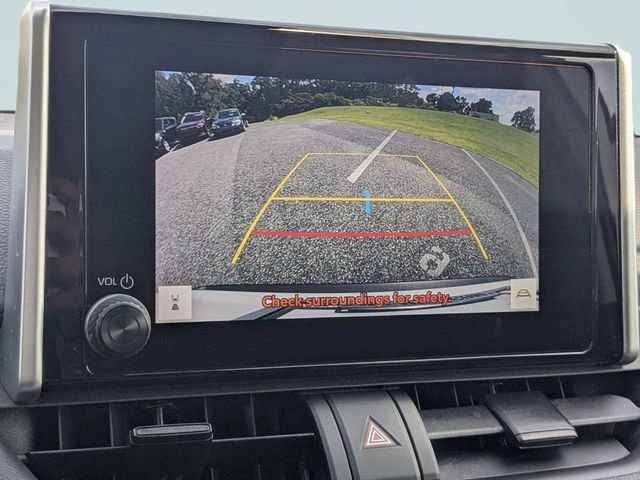 Used 2023 Toyota RAV4 XLE image 4