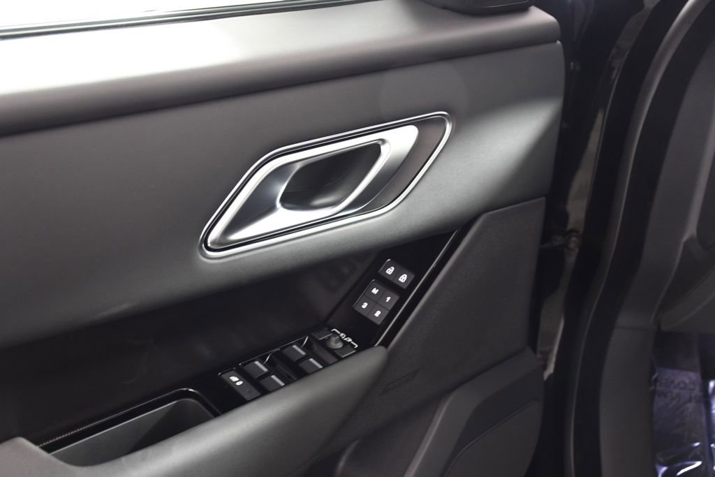 New 2026 Land Rover Range Rover Velar Dynamic SE AWD/4WD image 15