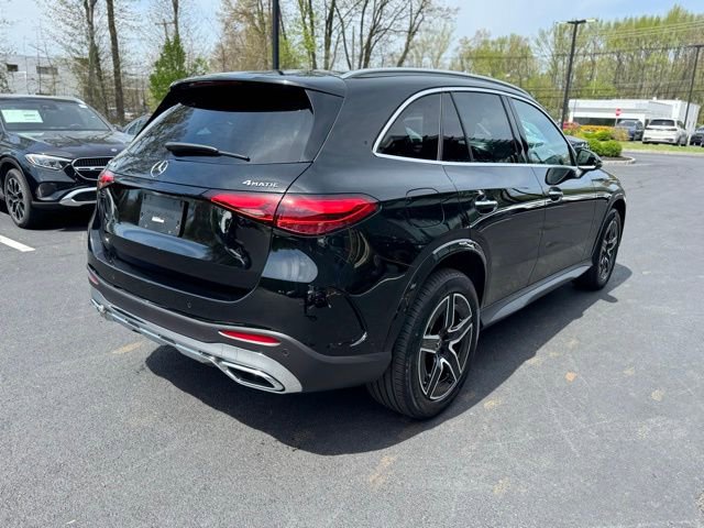 Used 2026 Mercedes-Benz GLC 300 4MATIC image 3